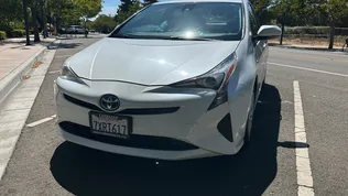 2017 TOYOTA Prius One/Two