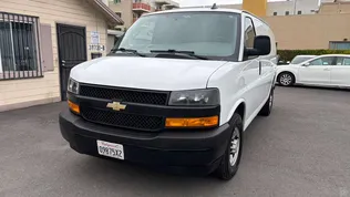 2020 CHEVROLET Express