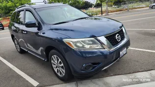 2013 NISSAN Pathfinder