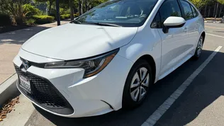 2022 TOYOTA Corolla LE Hybrid