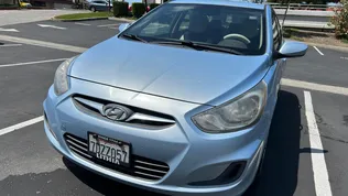 2014 HYUNDAI Accent