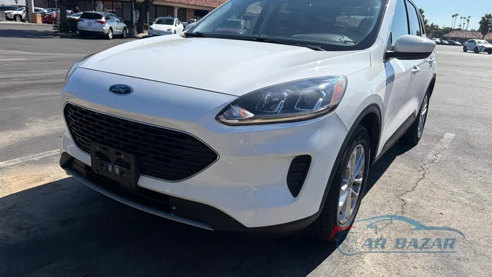 2021 FORD Escape