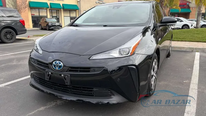2021 TOYOTA Prius