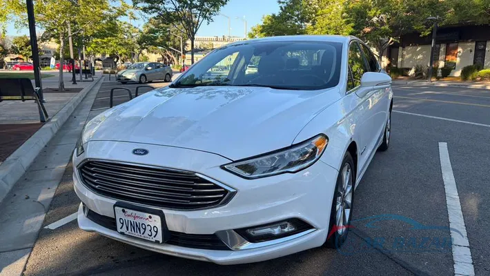 2017 FORD Fusion SE Hybrid