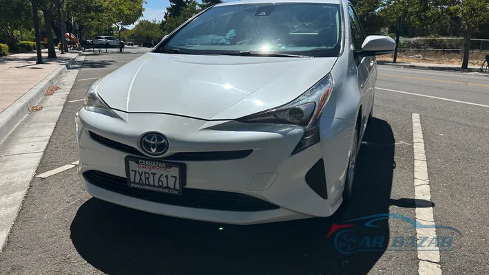 2017 TOYOTA Prius One/Two