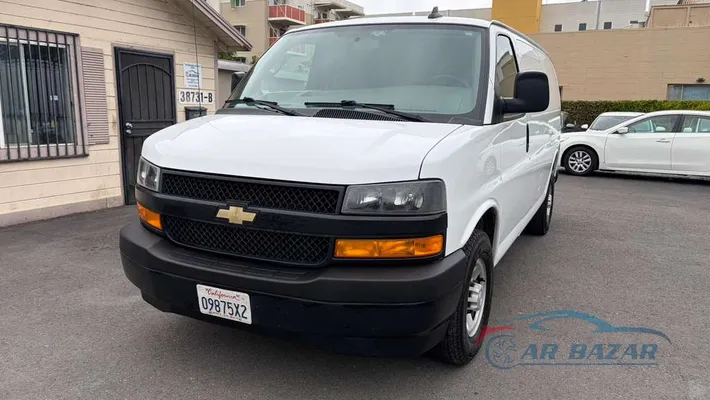 2020 CHEVROLET Express