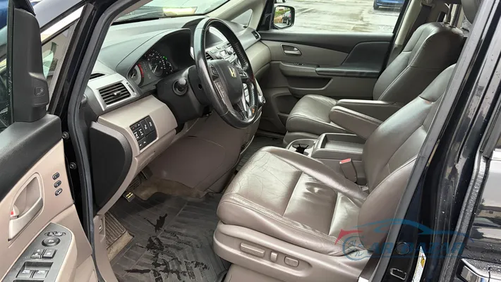 2011 HONDA Odyssey Touring/Touring Elite
