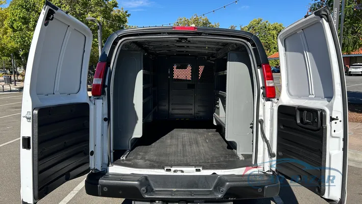 2020 CHEVROLET Express 2500   V8  6.0 Litter 