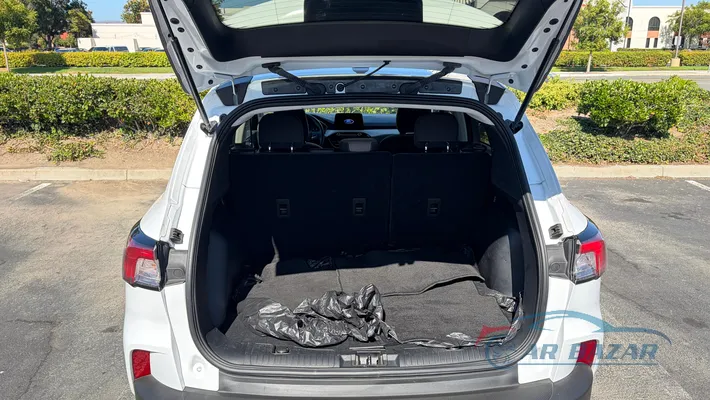 2021 FORD Escape