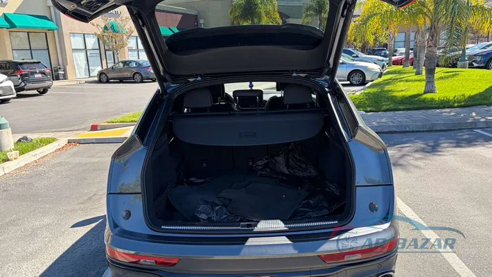 2022 AUDI SQ5 quattro Premium Plus