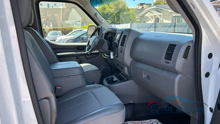2018 NISSAN NV3500