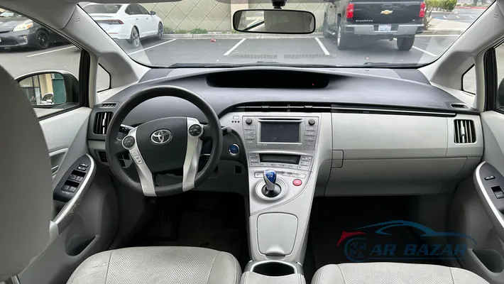 2014 TOYOTA Prius