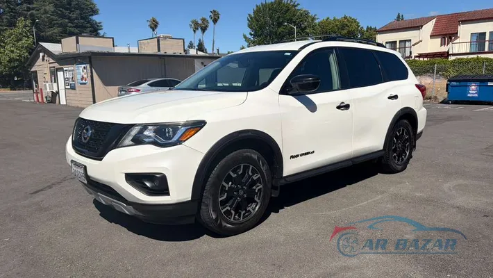 2019 NISSAN Pathfinder