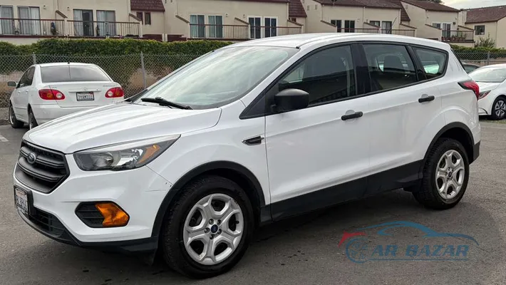 2019 FORD Escape S