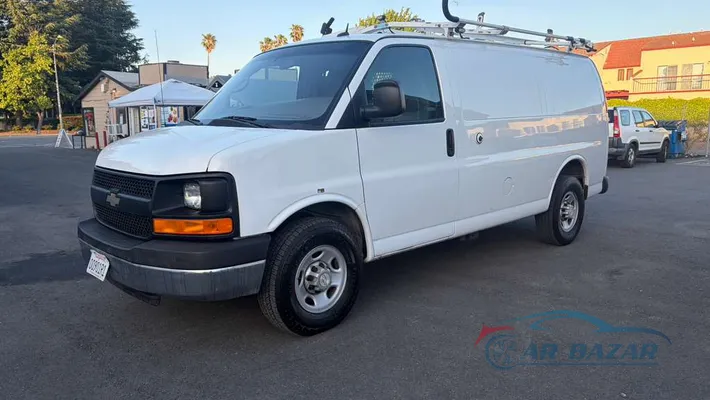 2014 CHEVROLET Express 2500  V8