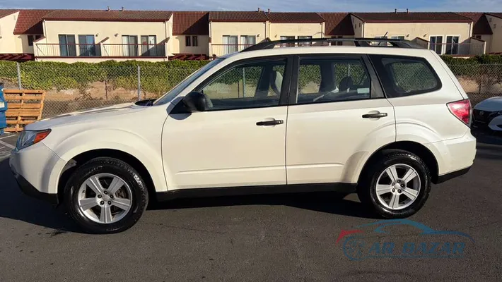 2011 SUBARU Forester X-Plus