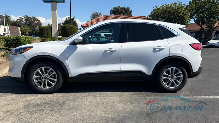 2021 FORD Escape