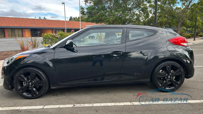 2016 HYUNDAI Veloster