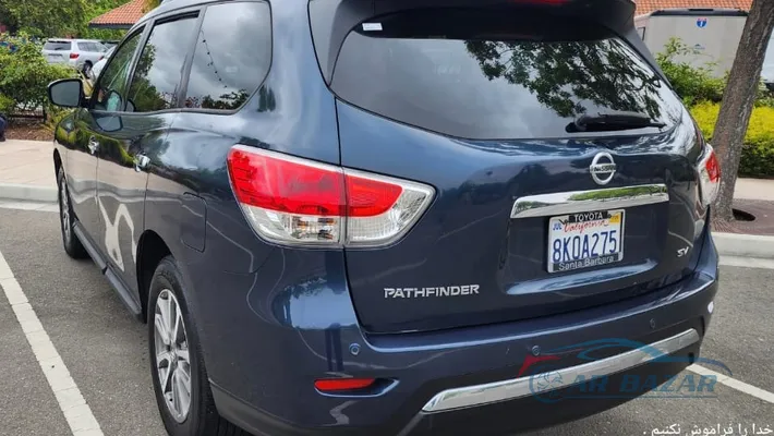 2013 NISSAN Pathfinder