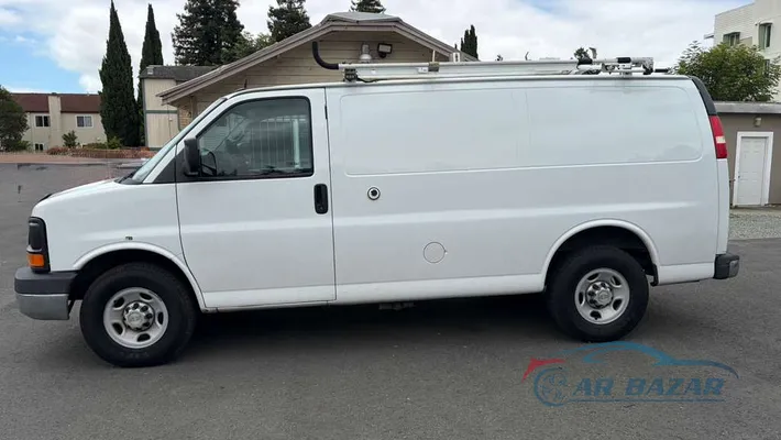 2014 CHEVROLET Express 2500  V8