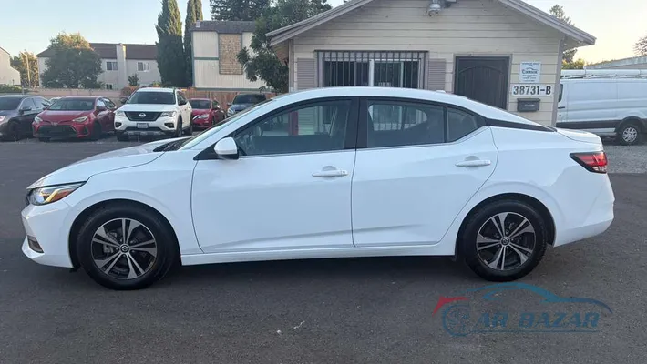 2022 NISSAN Sentra SV