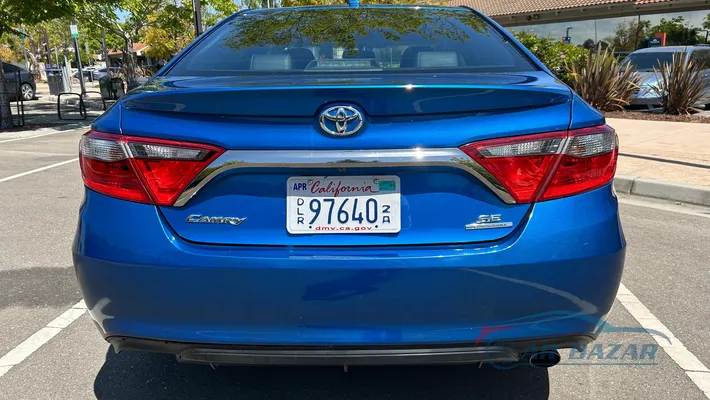 2016 TOYOTA Camry