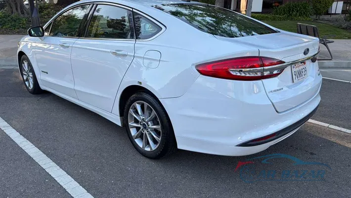 2017 FORD Fusion SE Hybrid