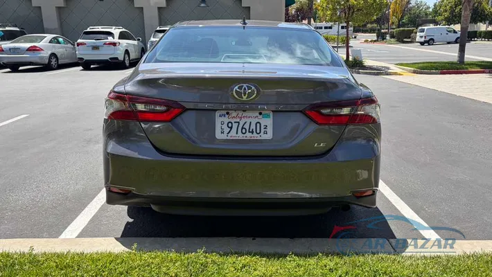 2023 TOYOTA Camry LE