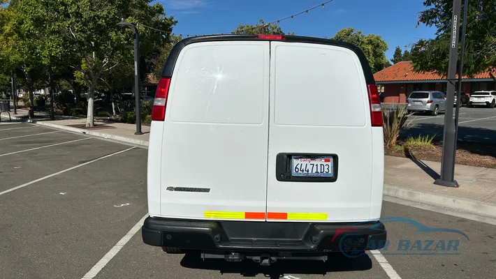 2020 CHEVROLET Express 2500   V8  6.0 Litter 