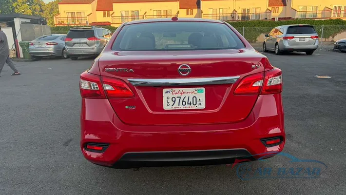 2018 NISSAN Sentra