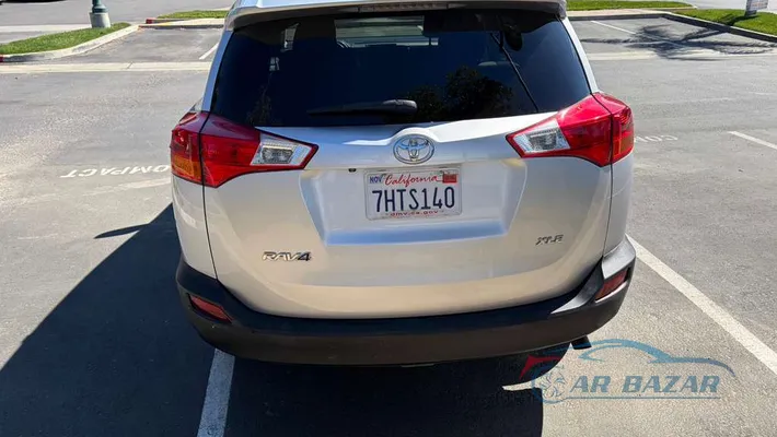 2015 TOYOTA RAV4 XLE (M Grade)