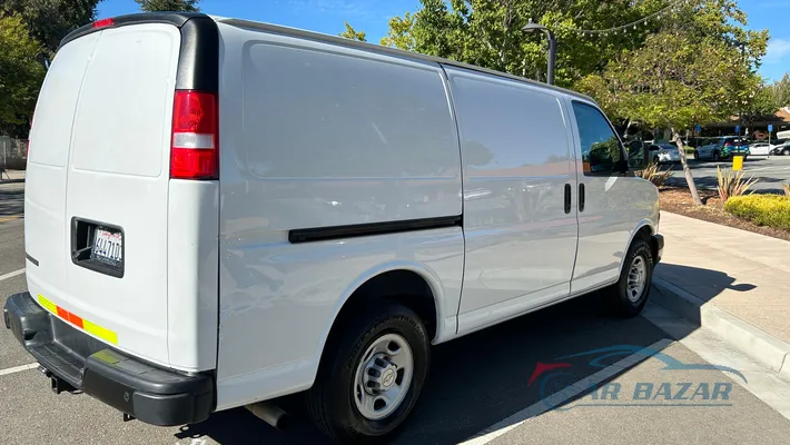2020 CHEVROLET Express 2500   V8  6.0 Litter 