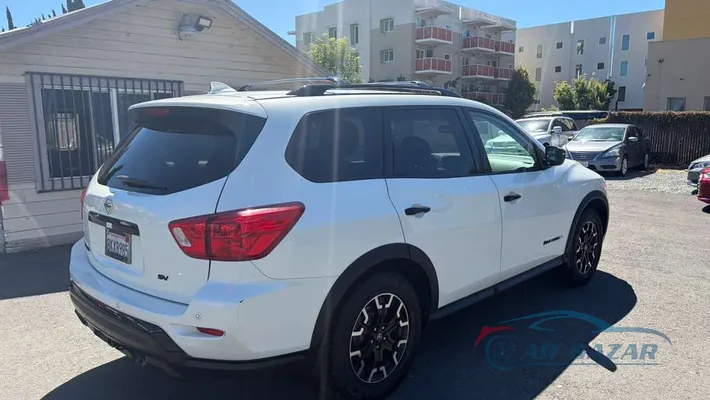 2019 NISSAN Pathfinder