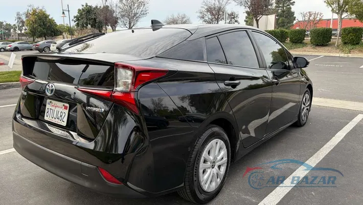 2021 TOYOTA Prius