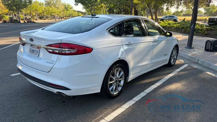 2017 FORD Fusion SE Hybrid