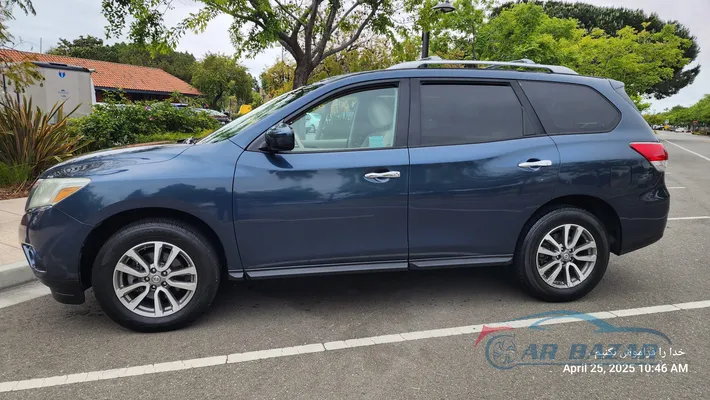 2013 NISSAN Pathfinder