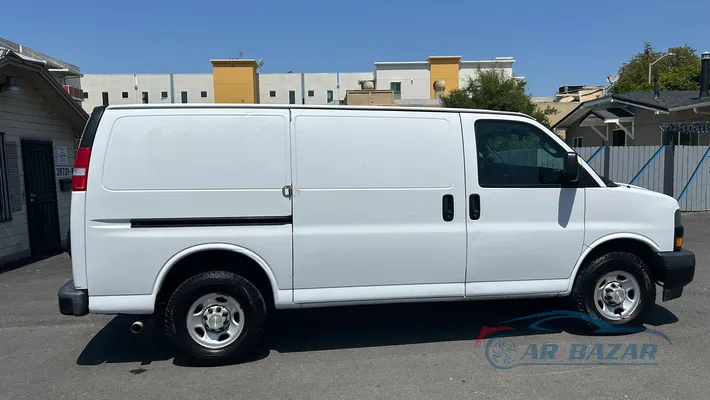 2018 CHEVROLET Express Cargo