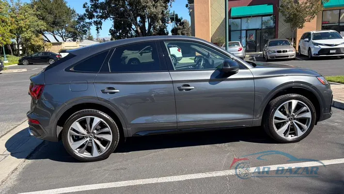 2022 AUDI SQ5 quattro Premium Plus