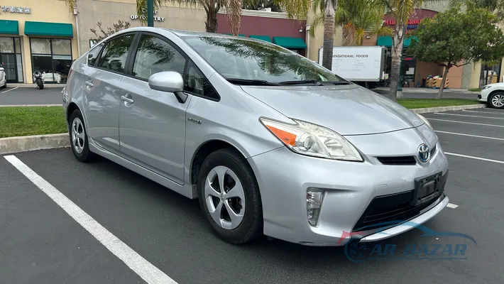 2014 TOYOTA Prius