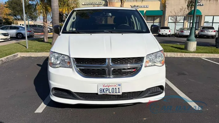 2018 DODGE Grand Caravan SE