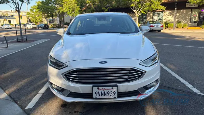 2017 FORD Fusion SE Hybrid