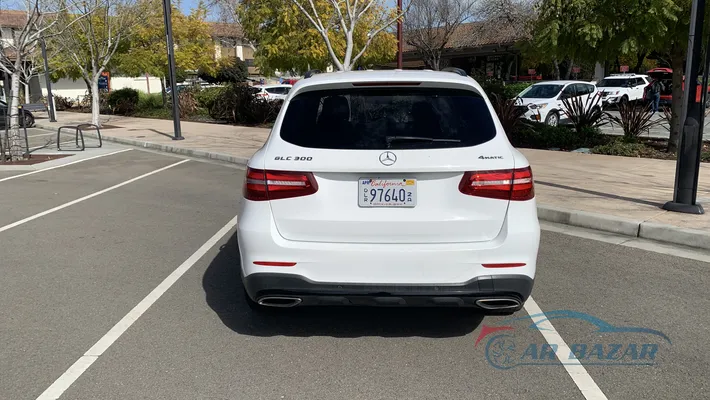 2017 MERCEDES-BENZ GLC-Class Base-4M