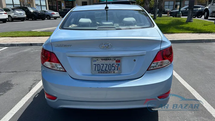 2014 HYUNDAI Accent
