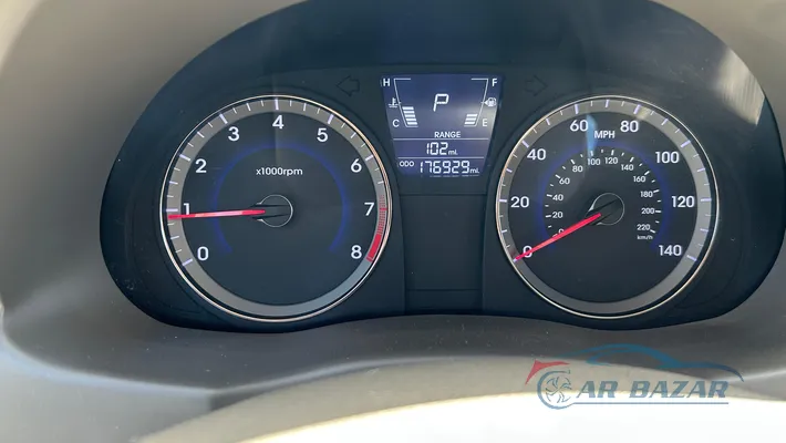 2014 HYUNDAI Accent