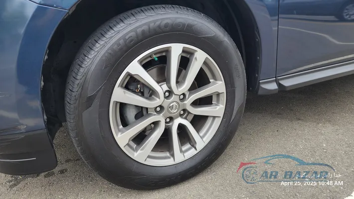 2013 NISSAN Pathfinder