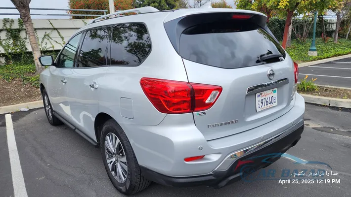 2019 NISSAN Pathfinder