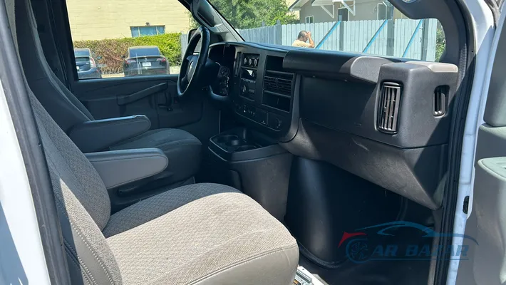 2018 CHEVROLET Express Cargo