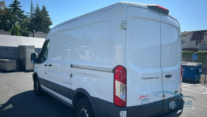 2018 FORD Transit