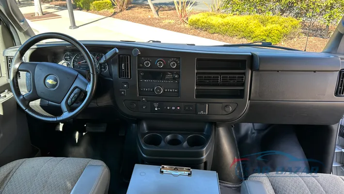 2020 CHEVROLET Express 2500   V8  6.0 Litter 