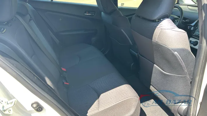 2017 TOYOTA Prius One/Two
